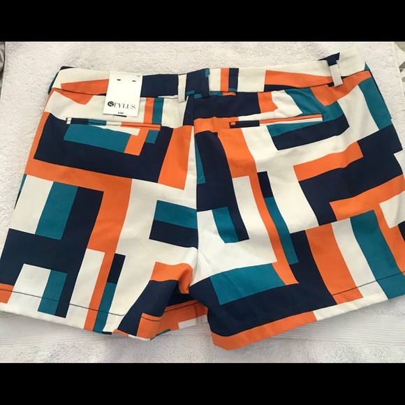 Geometric Shorts - Picture 3 of 4